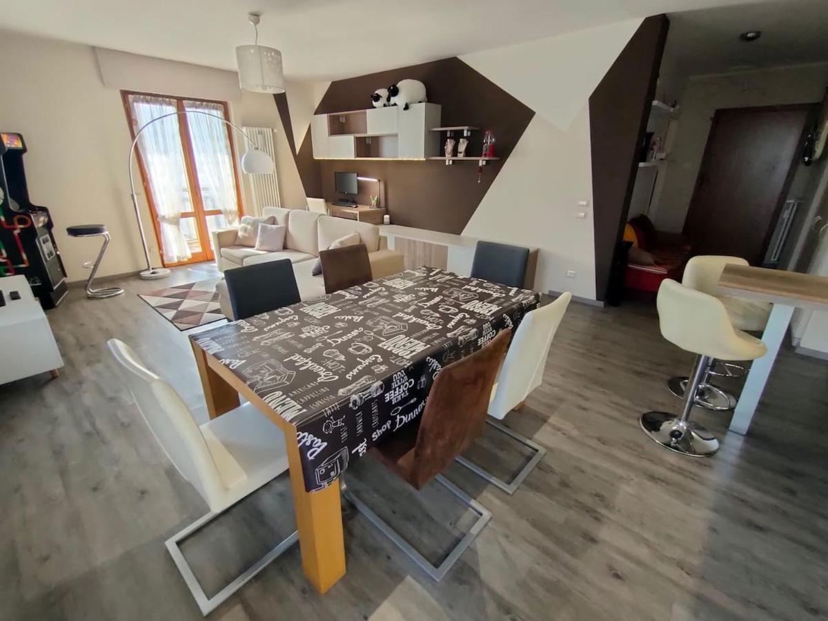 Appartamento Chentre En Ville - A 2 Passi Dal Centro - Parcheggio Gratuito - Cir-Vda-Aosta-0073 Εξωτερικό φωτογραφία
