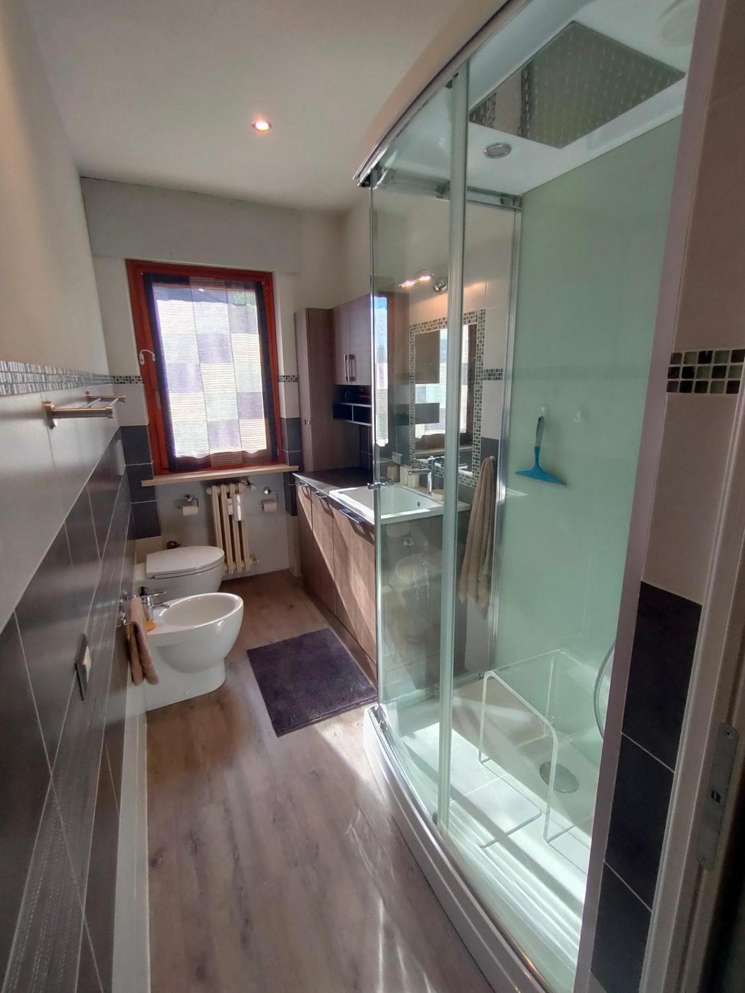 Appartamento Chentre En Ville - A 2 Passi Dal Centro - Parcheggio Gratuito - Cir-Vda-Aosta-0073 Εξωτερικό φωτογραφία